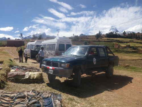 buses and trucks on paraglide day above Caraz