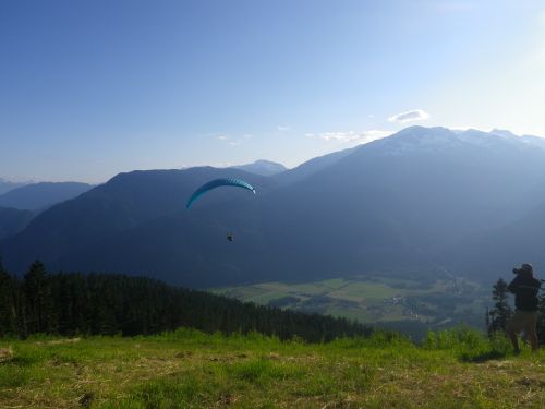 flying off upper launch by magic hour !